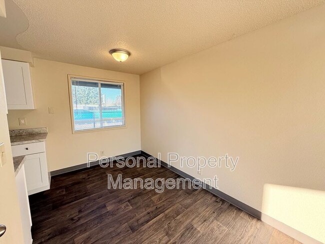 Photo - 816 NE 86th St