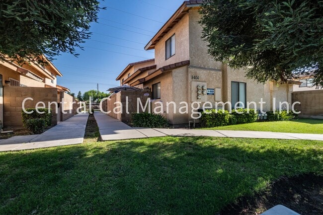 Building Photo - 8404 Laborough Dr Unit Apt A