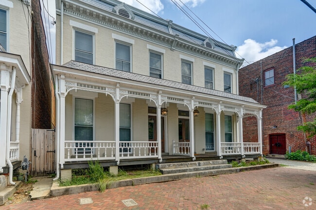 Building Photo - 2404, 2406 & 2408 E Clay Street Rental