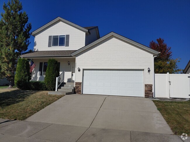 Building Photo - Beautiful Home in the Landings Neighborhood