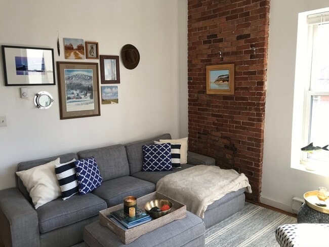 Photo - 532 Tremont St Unit 2