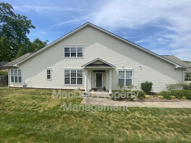 Photo - 1012 Maureen Dr