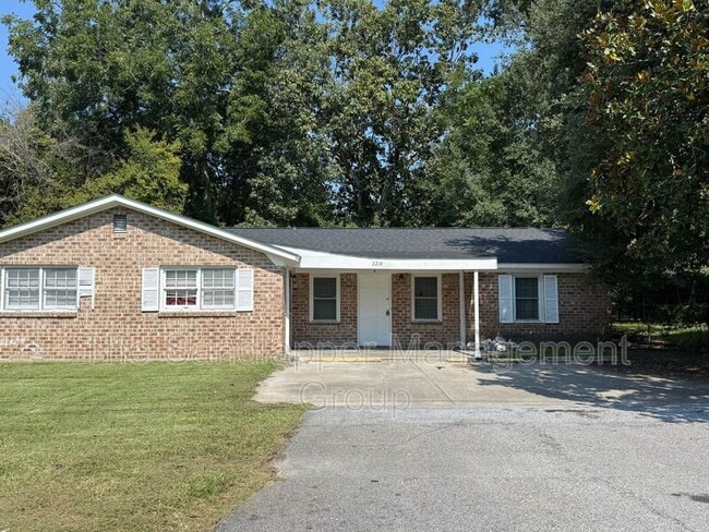 Building Photo - 2214 Van Buren Ave Unit A Rental