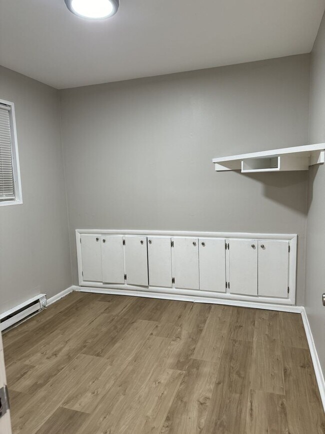 Photo - 6028 Laurel Hall Dr Unidad 6028 Laurel Hall Dr #3