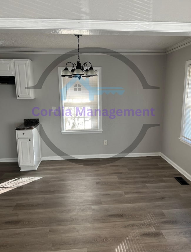 Photo - Adorable 3BR with Front Porch and Back Dec...