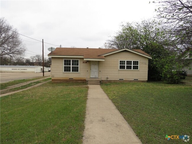 Building Photo - 2116 W Avenue D Rental