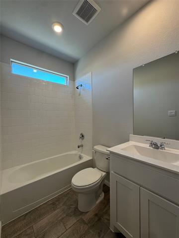 Photo - 912 Rothville Ln