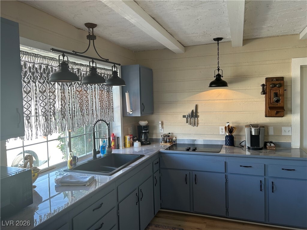 Photo - 6889 Beverly Glen Ave Unit b