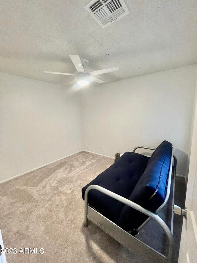 Photo - 9027 W Elm St