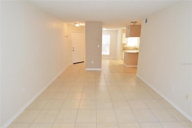 Photo - 8627 Fancy Finch Dr Unidad 102