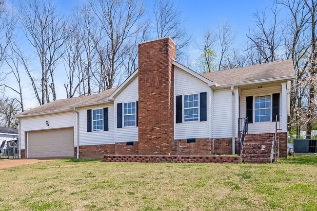 Photo - 3105 Roundwood Forest Ln