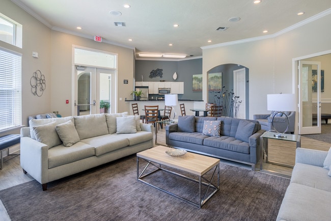 Versant Place Apartments