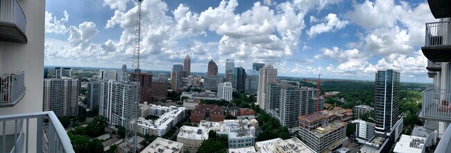 26th Floor (actual view) from large balcony. Relax on the weekends or after a long day of work.... - 860 Peachtree St NE Unit 2613