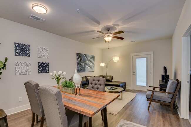 Photo - McHenry Square