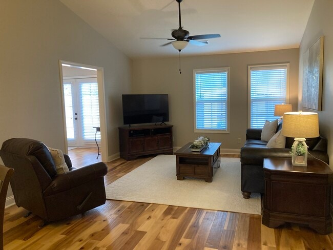 Photo - Chandler Cottages