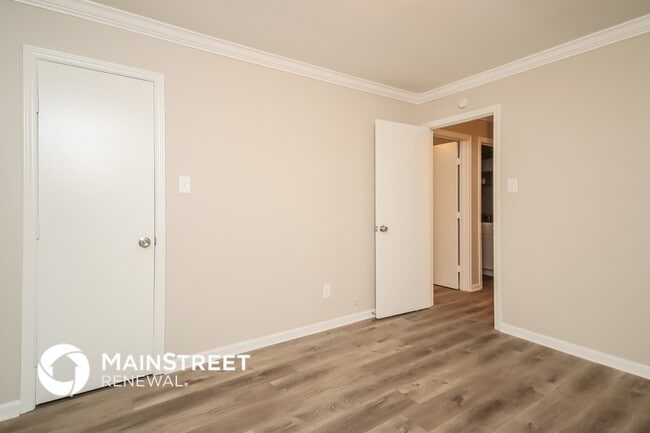 Photo - 4023 Glenn Ricki Dr