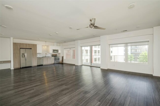 Building Photo - 4361 S Congress Ave Unit 312 Rental