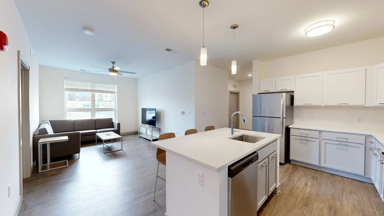 Photo - The Laurel Apartments