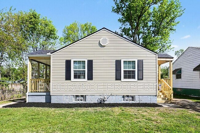 Photo - 4629 Queens Ave