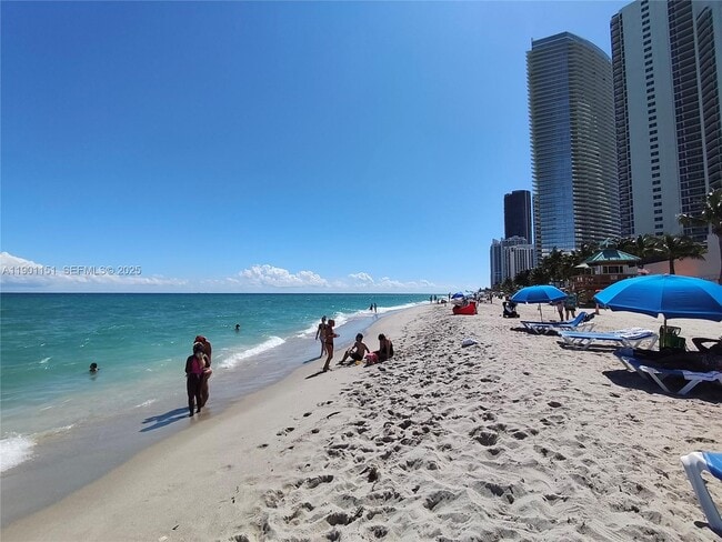 Photo - 19201 Collins Ave Unit 434