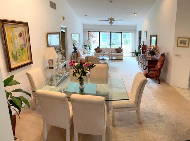 Photo - 139 Meander Cir