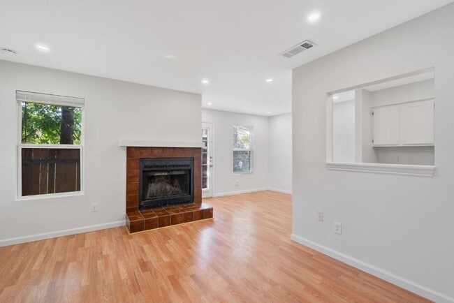 Photo - 8703 Schick Rd