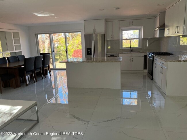 Photo - 326 Sherman Ave