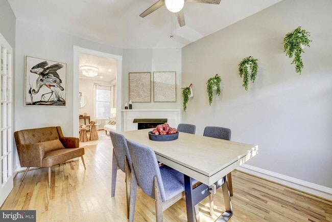 Photo - 1823 4th St NW