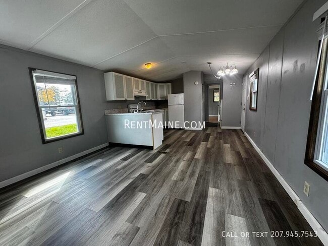 Photo - 2 Cloverleaf St