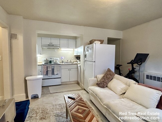 Photo - 50 Parkman St