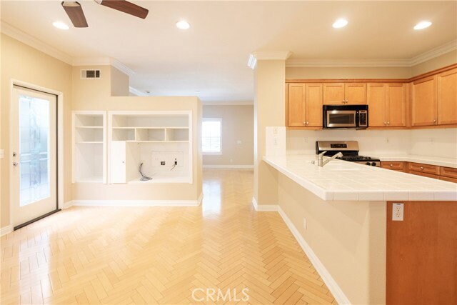 Photo - 25 Periwinkle