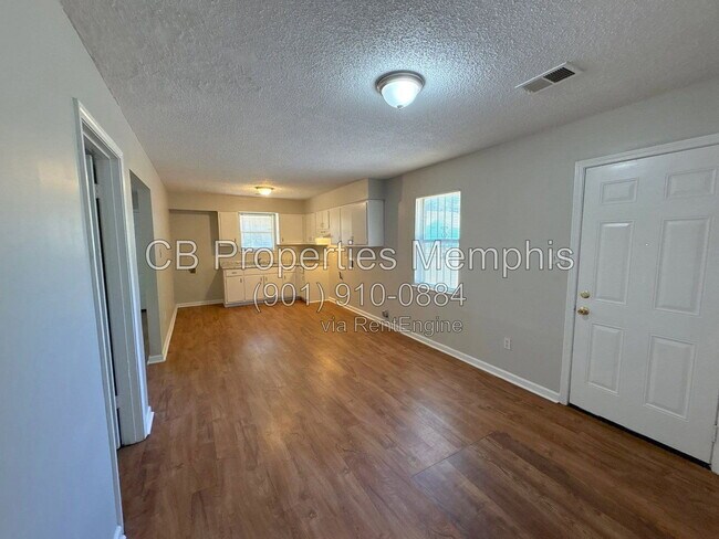 1032 Lagrange Ave