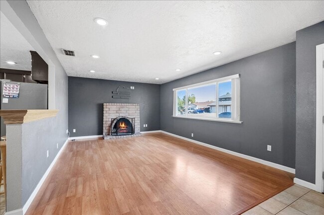 Photo - 2944 Calle Del Sol Way