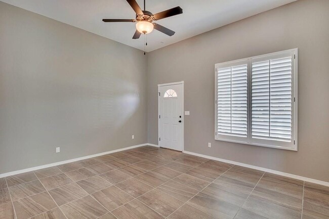 Photo - 6081 Vintage St