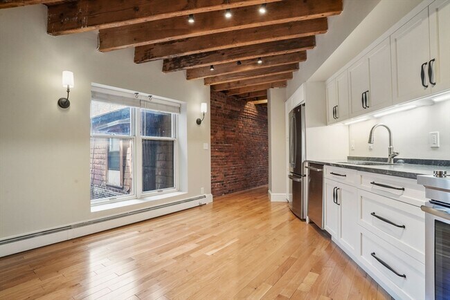 Photo - 122 Fulton St Unit 16