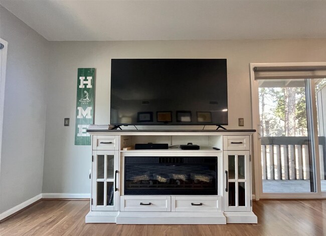 Photo - 250 Sugar Gum Ln