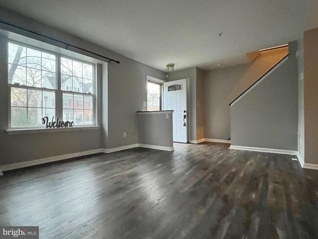 Photo - 209 Langdon Farm Cir