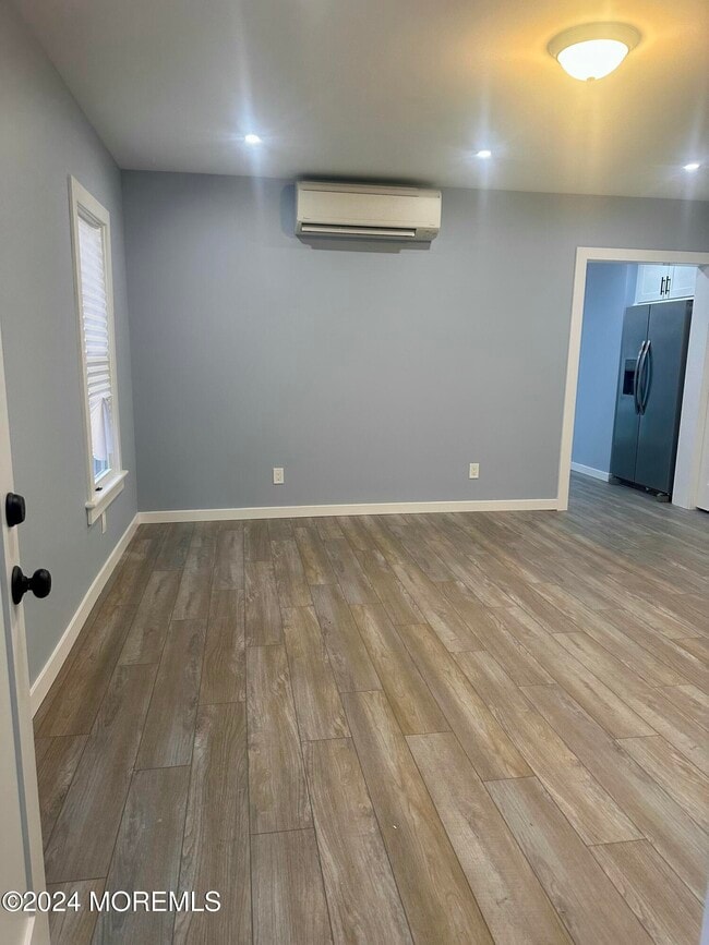 Photo - 73-75 Church St