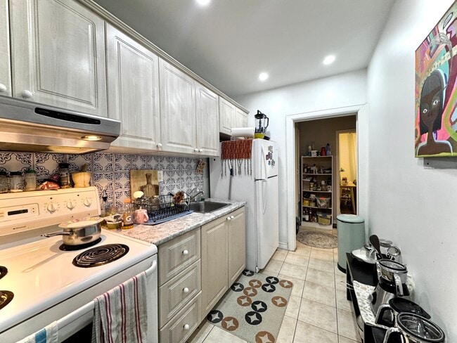 Photo - 560 Bathurst St Unit 101