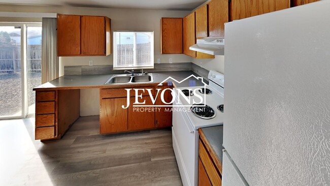 Photo - 1620 Voelker Ave Apartment Unit 1