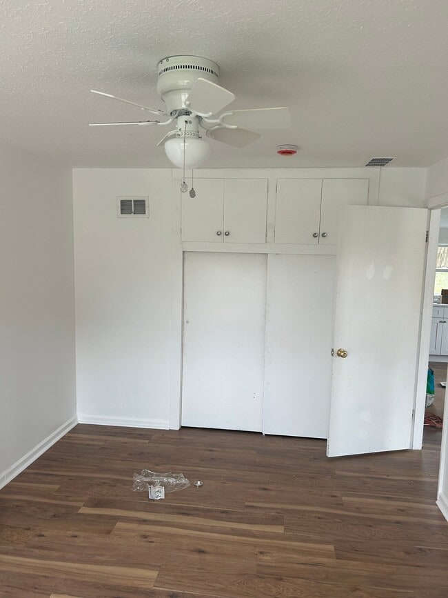 Photo - 12605 Johnson Dr