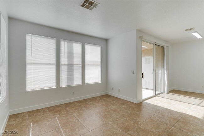 Photo - 251 S Green Valley Pkwy Condo Unit 5111