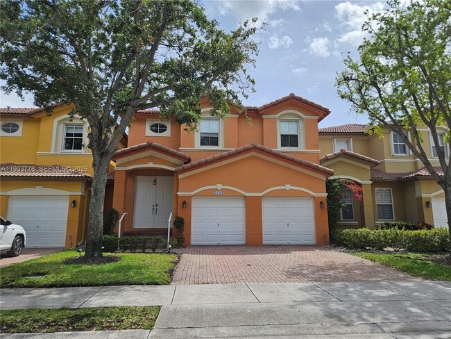 Building Photo - 11384 NW 84th Terrace