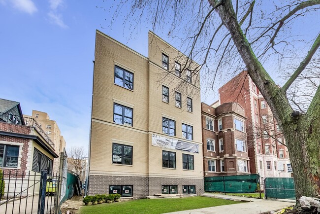 Photo - 5117 S Kenwood Ave Condo Unit 302