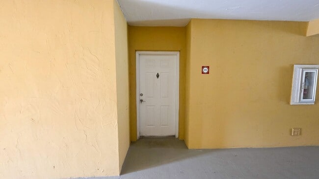 Photo - 5090 Fairways Cir