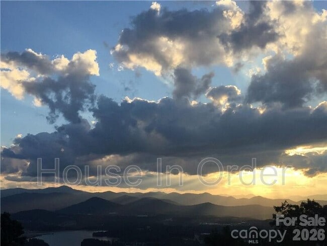 Photo - 40 Crestwood Dr