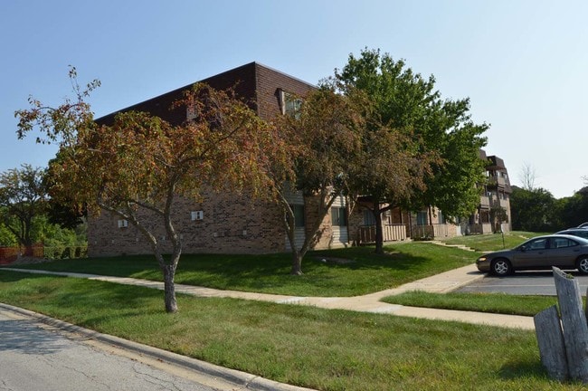 Edgewater Walk Apartments