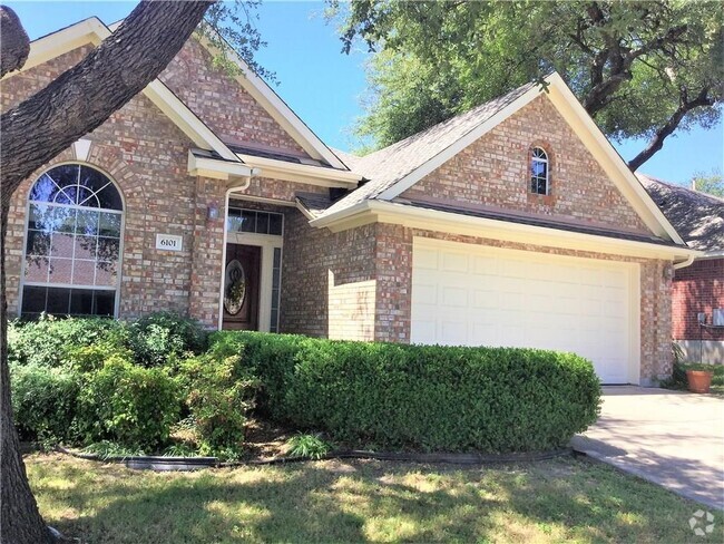 Building Photo - 6101 Mesa Grande Dr Rental