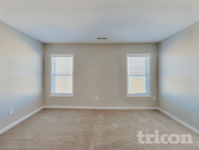 Photo - 97 Sawyer Ml Dr