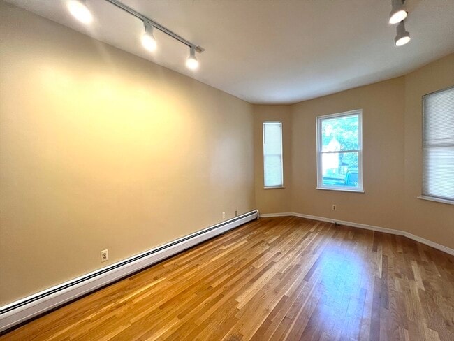 Photo - 15 Ralph Piteri Terrace Unit 1